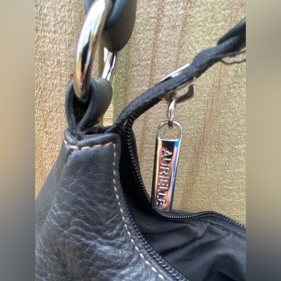Aurielle Leather Shoulder Bag​​ - Picture 5 of 6